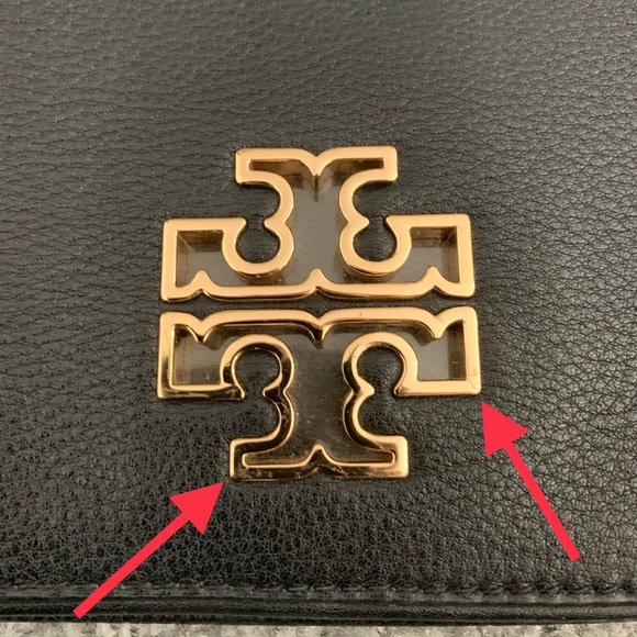 Beautiful Tory Burch Crossbody EUC - Picture 7 of 7